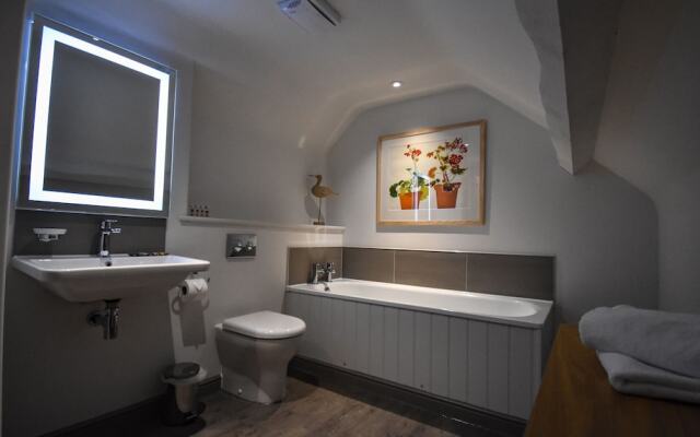 Plas Weunydd Hotel