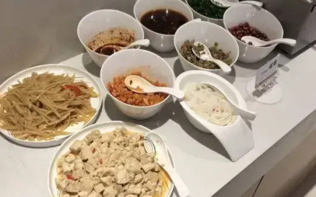 City Comfort Inn Hotel (Liuzhou Wuling Liutai Road)