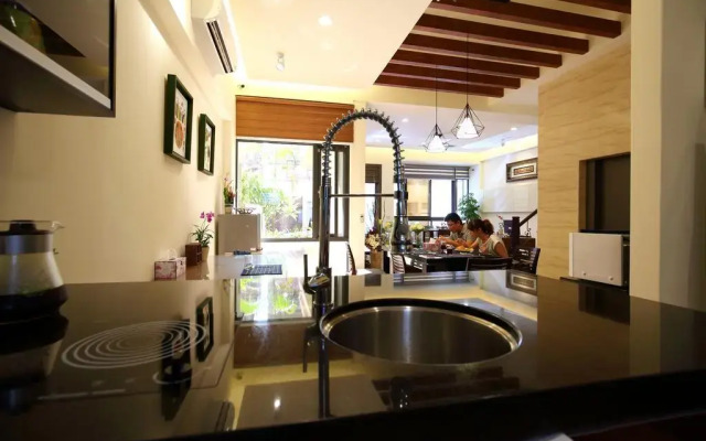 Hualien Bed and Breakfast Golden Castle