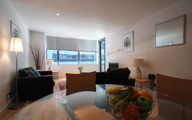 One Bed Serviced Apt in Farringdon