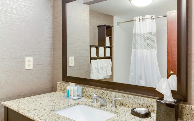 Hampton Inn Bellevue / Nashville-I-40 West