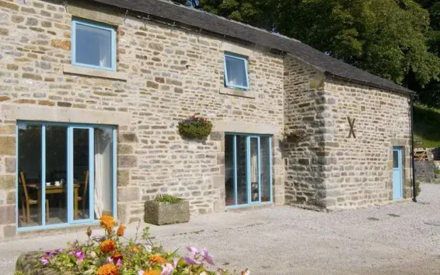 Stoop Farm Bed & Breakfast