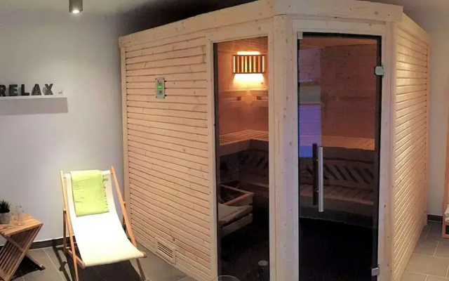 Geraeumiges Ferienhaus mit Sauna