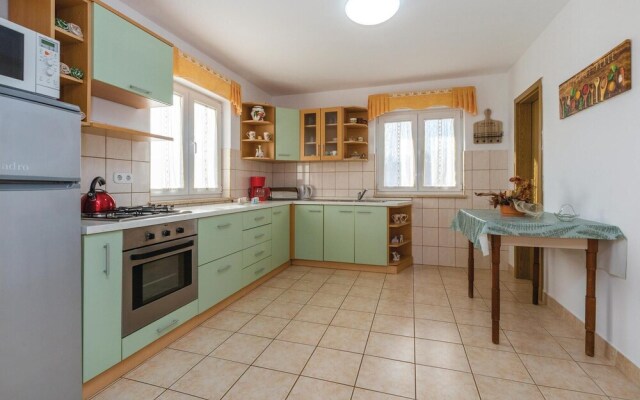 Beautiful Home in Savudrija With Wifi and 3 Bedrooms