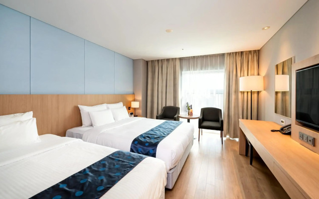 Wirye Militopiahotel By Marine