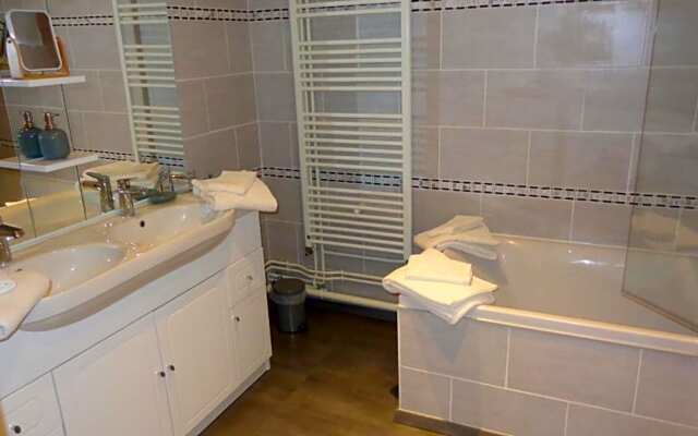 Au clos des colombages