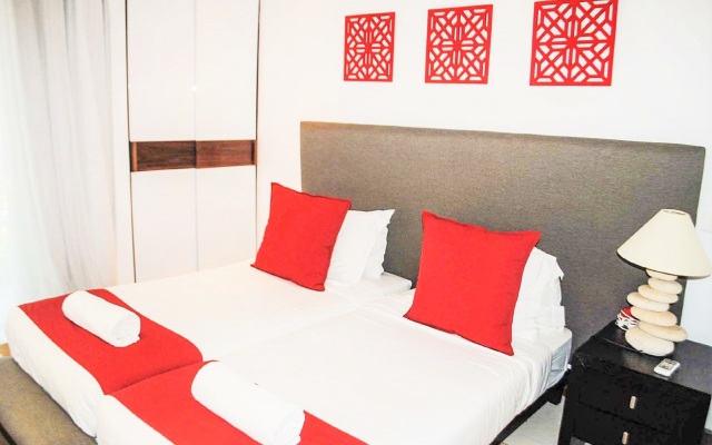 Leora Beach by Horizon Holidays