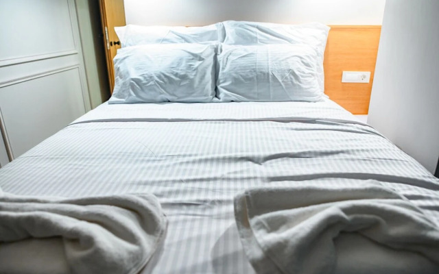 Belle Athenes - Luxury Rooms at Monastiraki Railway Station