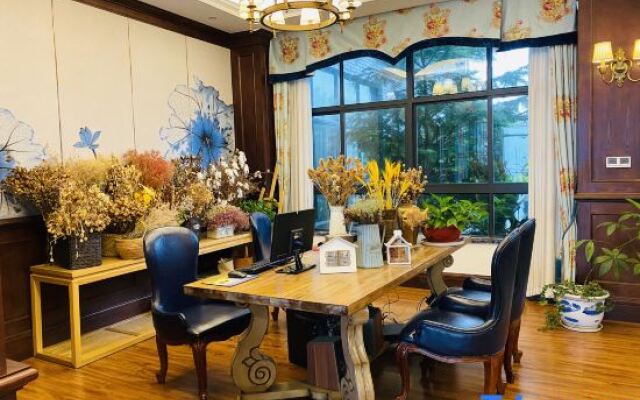 Xinmu Lanlian Boutique Hotel