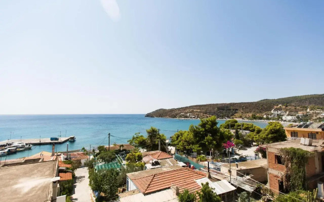 Akti Hotel