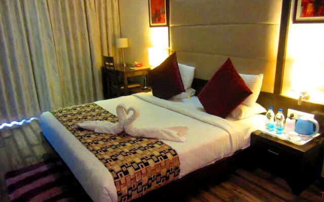 Le Tokyo Hotel Sanand