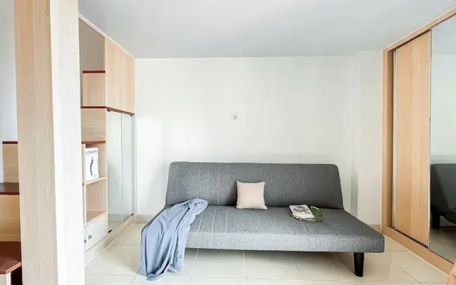 Cozy Studio at Dave Apartment