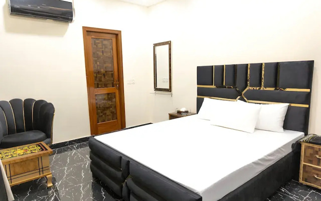 Serene Elegance Hotel