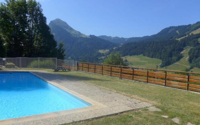 Appartement Morzine, 2 pièces, 4 personnes - FR-1-524-75