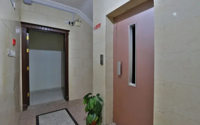 OYO 334 Taraf Jeddah Hotel