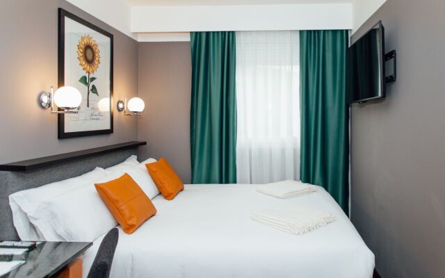 Hotel Malcom and Barret