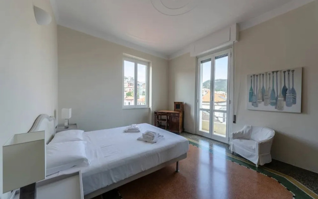 Altido Fronte Mare a Varazze