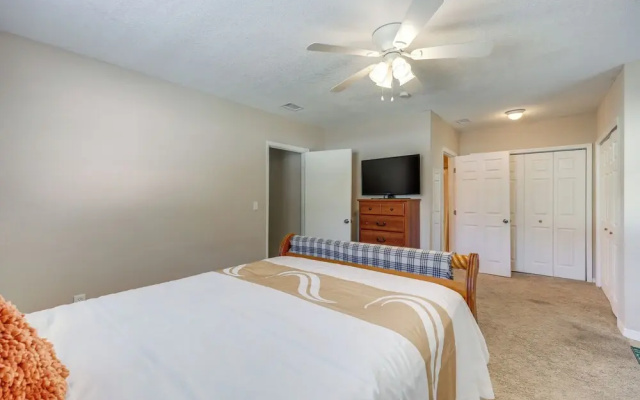 Cozy Jacksonville Home ~ 12 Mi to Downtown!