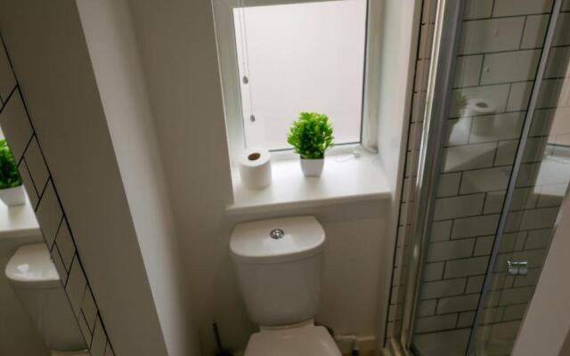 11D Castle Street Serviced Apartments