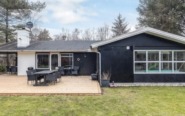 8 Person Holiday Home in Hals-by Traum