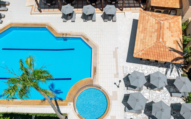 Atlantis Beach Hotel