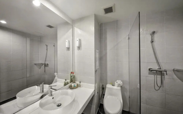 The Great at Patong Residence