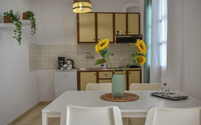 Studio Eva Studios & Apartments-5