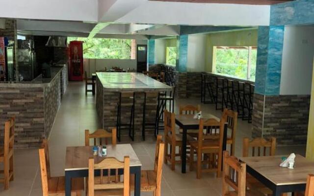 Hotel Jireh - San Carlos Ant