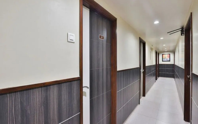 Oyo 17332 Hotel Nana'S