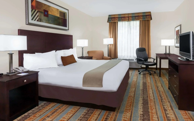 Baymont by Wyndham Henderson