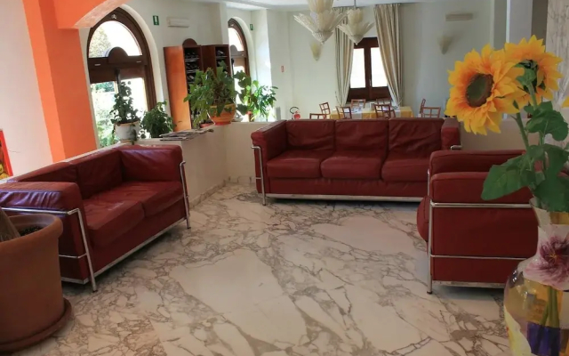Hotel Pisacane