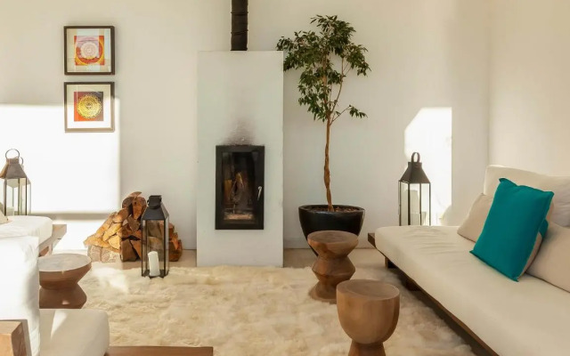 Awa Boutique Design Hotel