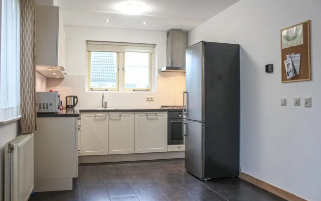 Stunning Home in Wemeldinge With 3 Bedrooms and Wifi