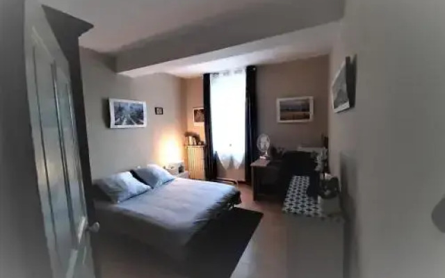 Beau Mas Provençal Avec Piscine