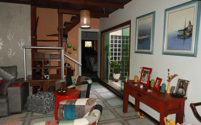 Acioly'S Beach House