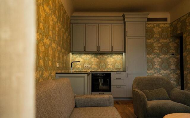 Roze Boutique Apartments