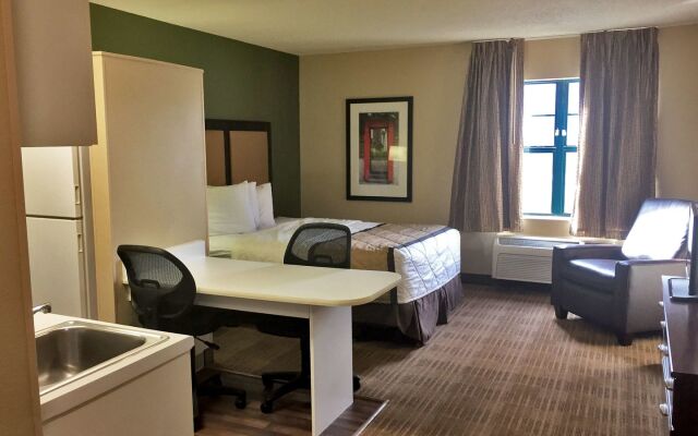 Extended Stay America Suites Chicago Itasca