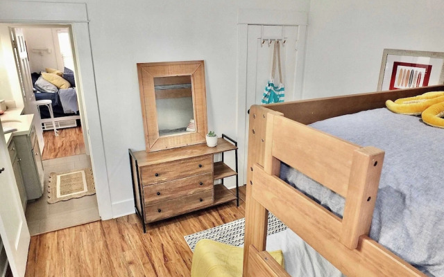 Park Avenue Beach Paradise Chic & Secluded 4 BDR