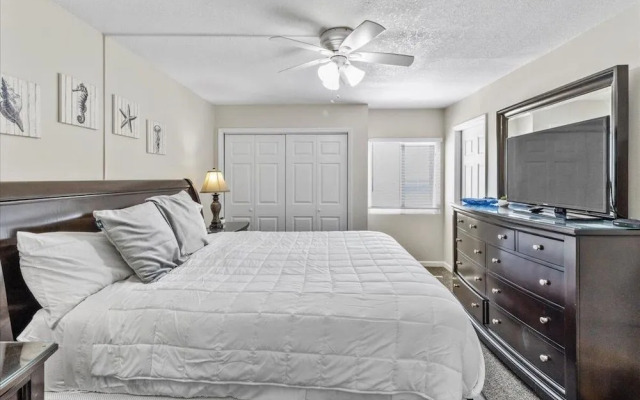 Gulf Shore Condo #623