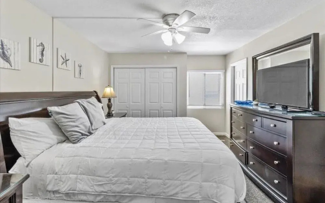 Gulf Shore Condo #623