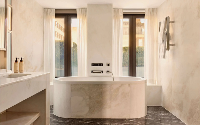The Connaught, Maybourne