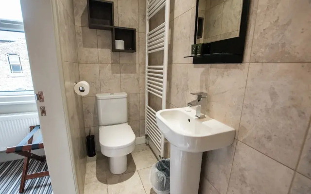 Clearly Apartments