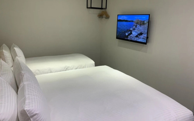 Airport Express Hotel