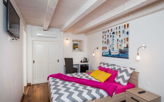 Apartments & Rooms Kerigma