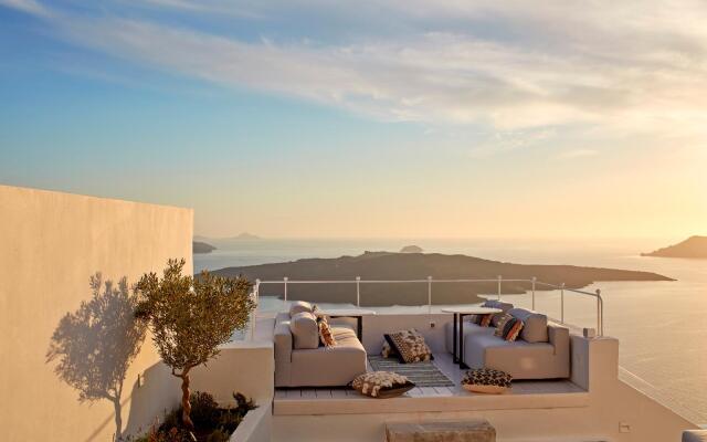 Cosmopolitan Suites