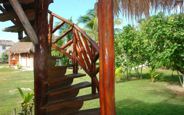 Golden Paradise Hostel