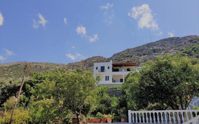 Palaiopoli View Studio