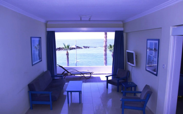 Paphinia Hotel Apartments