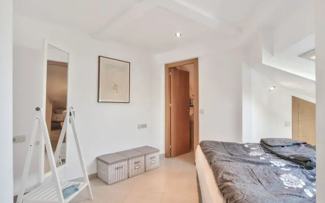 Holidays2Malaga Cathedral Apartments