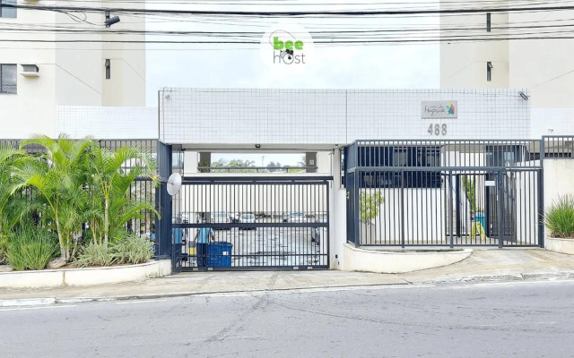 COITP0100 - Apartamento funcional em Itapuã por Beehost